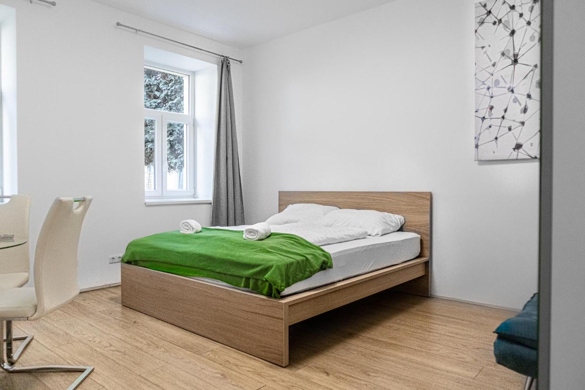 Lovely 2Br Shared Apartment, Enkplatz U3, 15Min To Center Виена Екстериор снимка