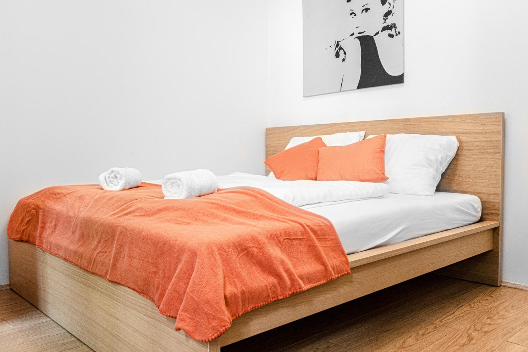 Lovely 2Br Shared Apartment, Enkplatz U3, 15Min To Center Виена Екстериор снимка